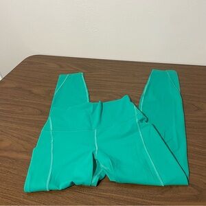 Lululemon Align High-Rise Pant with Pockets 25"
Maldives Green